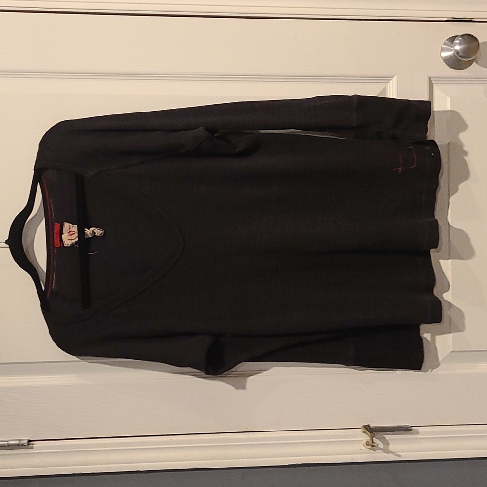 Dark Gray GAP long sleeve tee